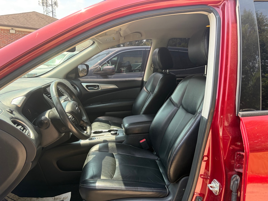 Photo 6 of this NISSAN PATHFINDER