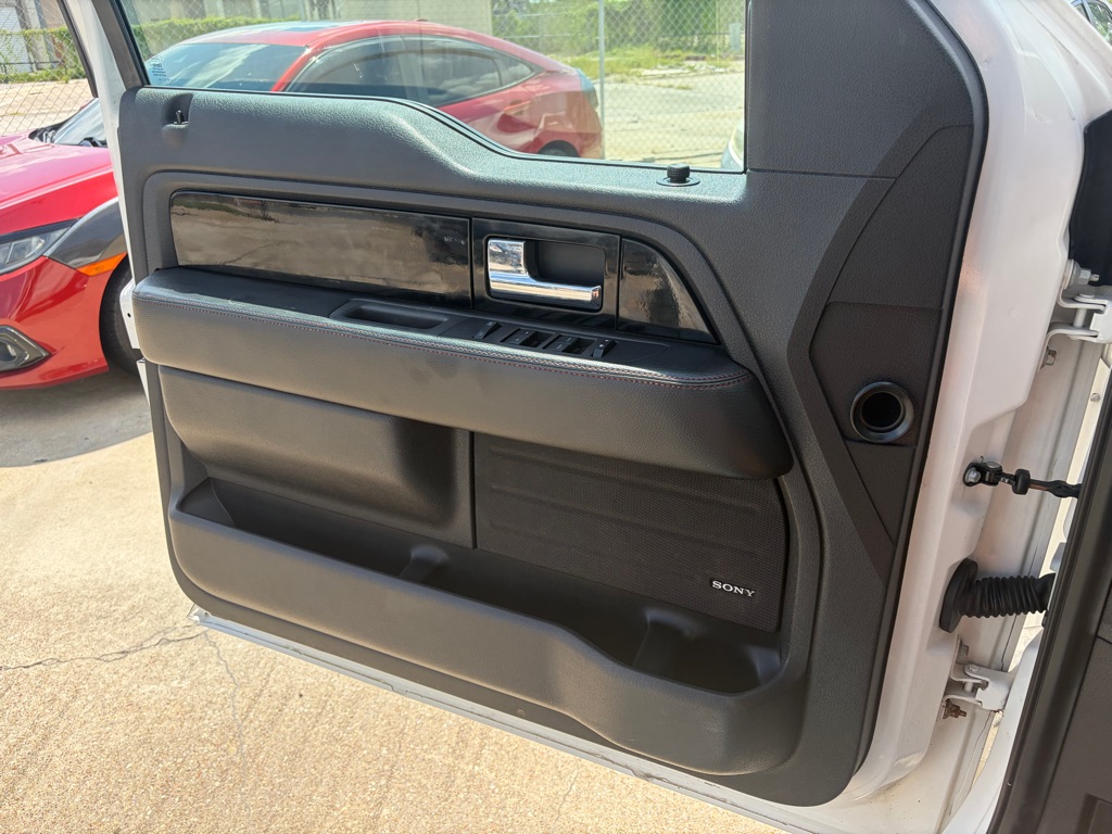 Photo 9 of this FORD F150