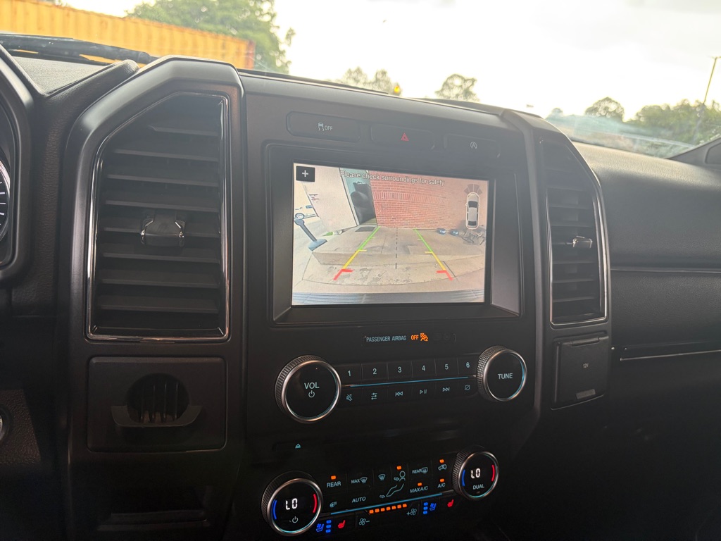 Photo 7 of this FORD EXPEDITION
