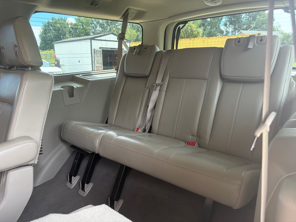Photo 11 of this FORD EXPEDITION