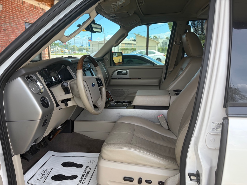 Photo 6 of this FORD EXPEDITION