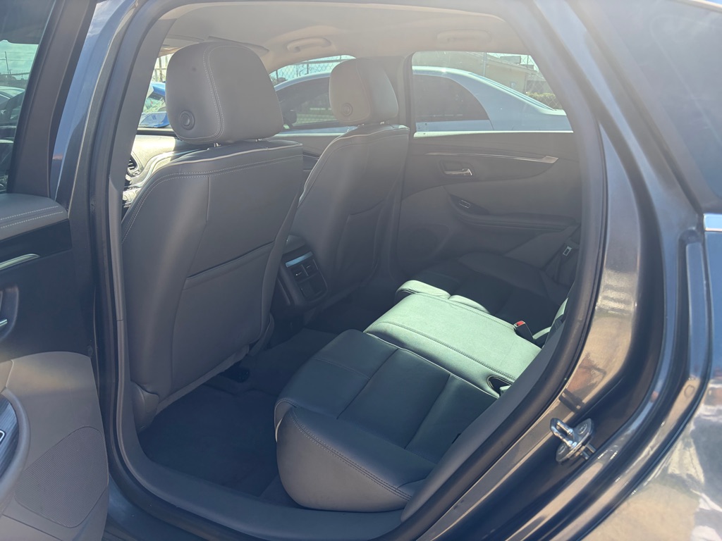Photo 8 of this CHEVROLET IMPALA