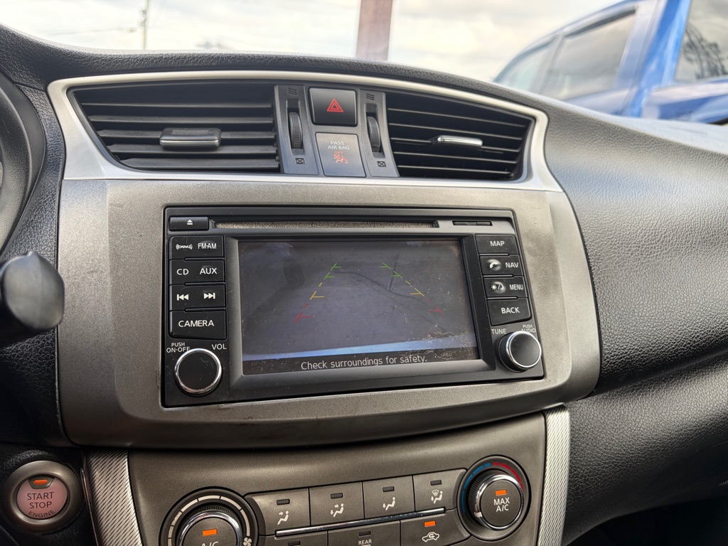 Photo 13 of this NISSAN SENTRA