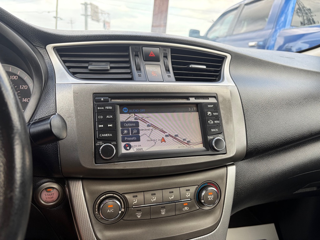 Photo 12 of this NISSAN SENTRA