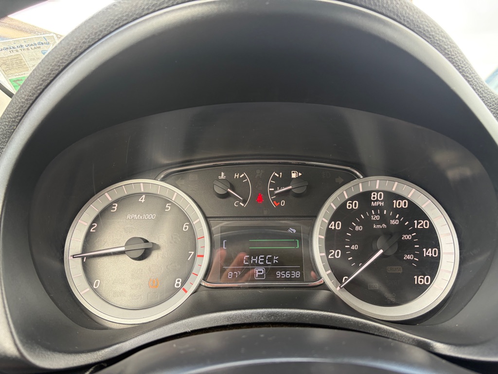 Photo 14 of this NISSAN SENTRA