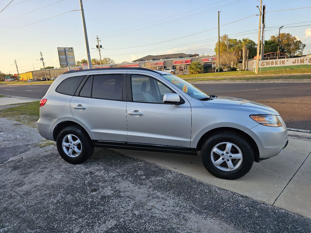 Photo 2 of this HYUNDAI SANTA FE