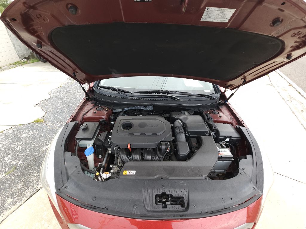 Photo 10 of this HYUNDAI SONATA
