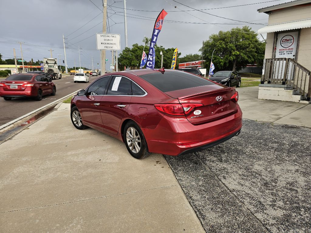 Photo 4 of this HYUNDAI SONATA