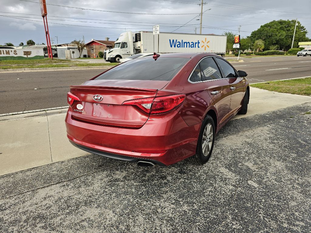 Photo 3 of this HYUNDAI SONATA