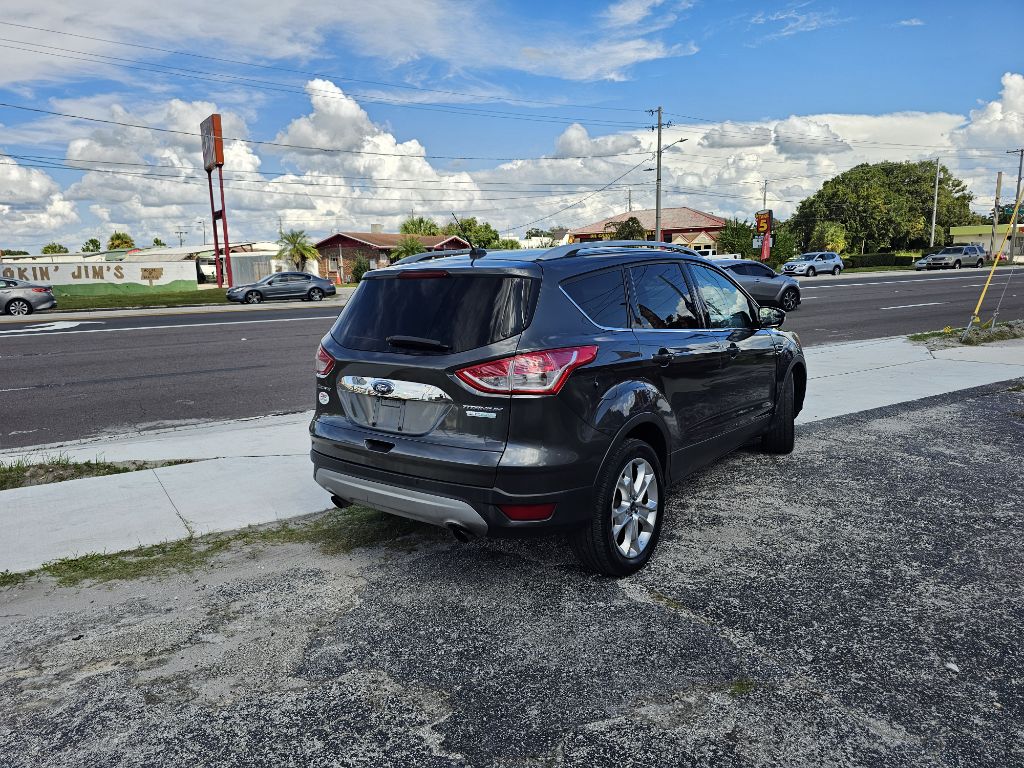Photo 3 of this FORD ESCAPE