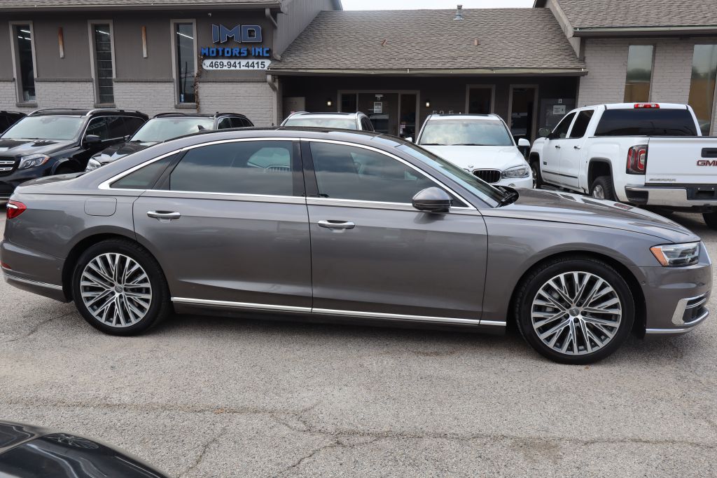 2019 Audi A8 Quattro L photo 4