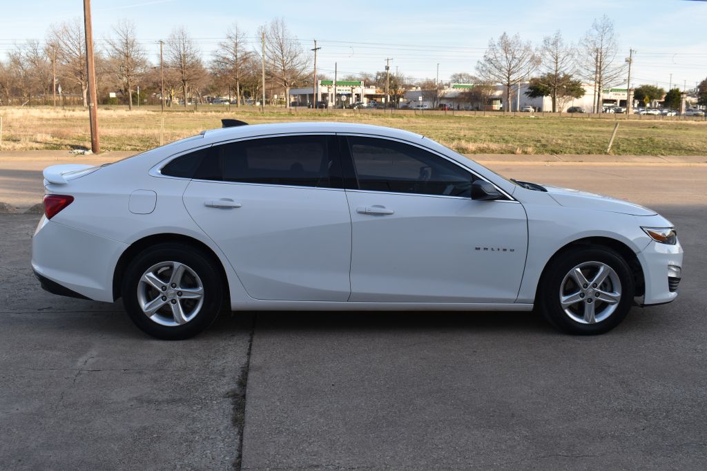 CHEVROLET MALIBU 2020 CHEVROLET MALIBU 1G1ZB5ST3LF126854