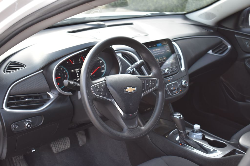 CHEVROLET MALIBU 2020 CHEVROLET MALIBU 1G1ZB5ST3LF126854