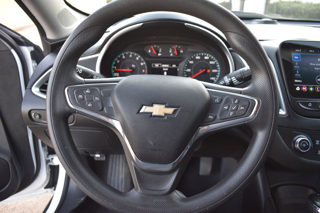 CHEVROLET MALIBU 2020 CHEVROLET MALIBU 1G1ZB5ST3LF126854
