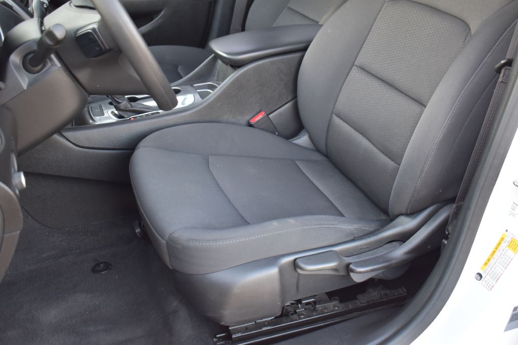 CHEVROLET MALIBU 2020 CHEVROLET MALIBU 1G1ZB5ST3LF126854