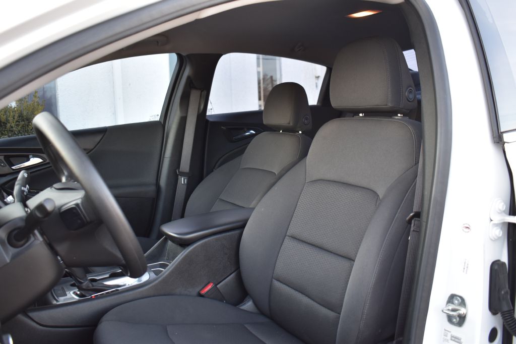 CHEVROLET MALIBU 2020 CHEVROLET MALIBU 1G1ZB5ST3LF126854