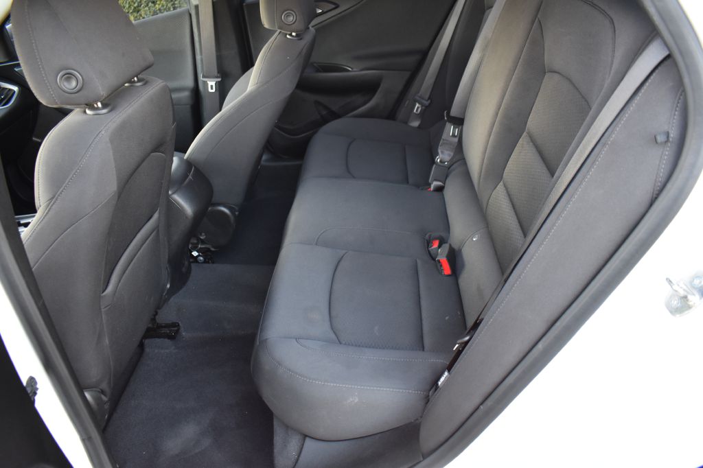 CHEVROLET MALIBU 2020 CHEVROLET MALIBU 1G1ZB5ST3LF126854