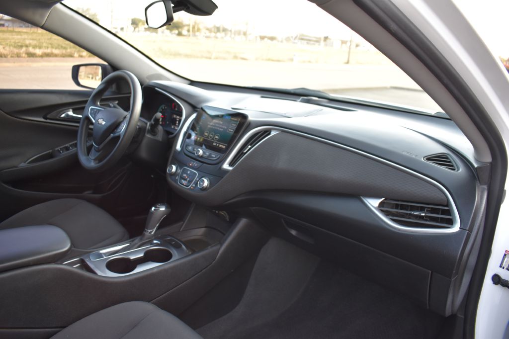 CHEVROLET MALIBU 2020 CHEVROLET MALIBU 1G1ZB5ST3LF126854