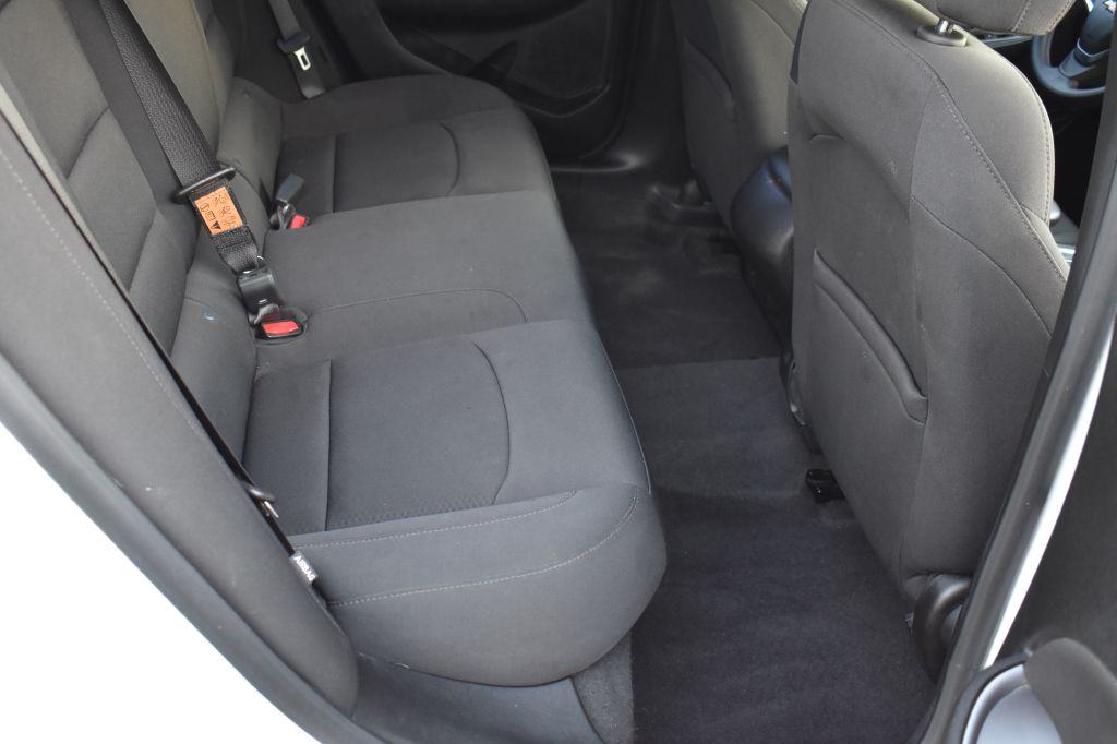 CHEVROLET MALIBU 2020 CHEVROLET MALIBU 1G1ZB5ST3LF126854
