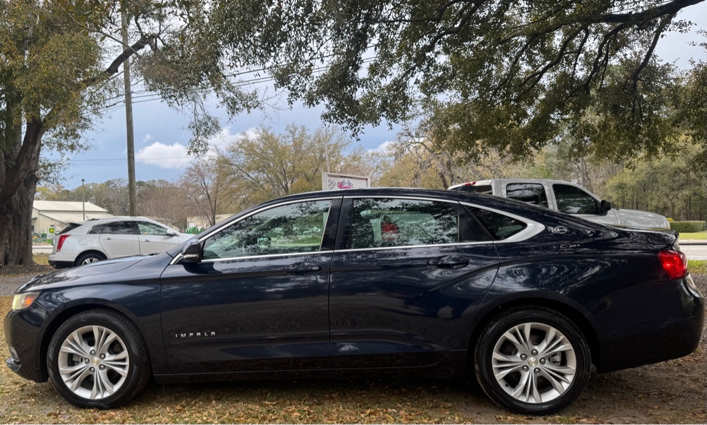 Photo 3 of this CHEVROLET IMPALA