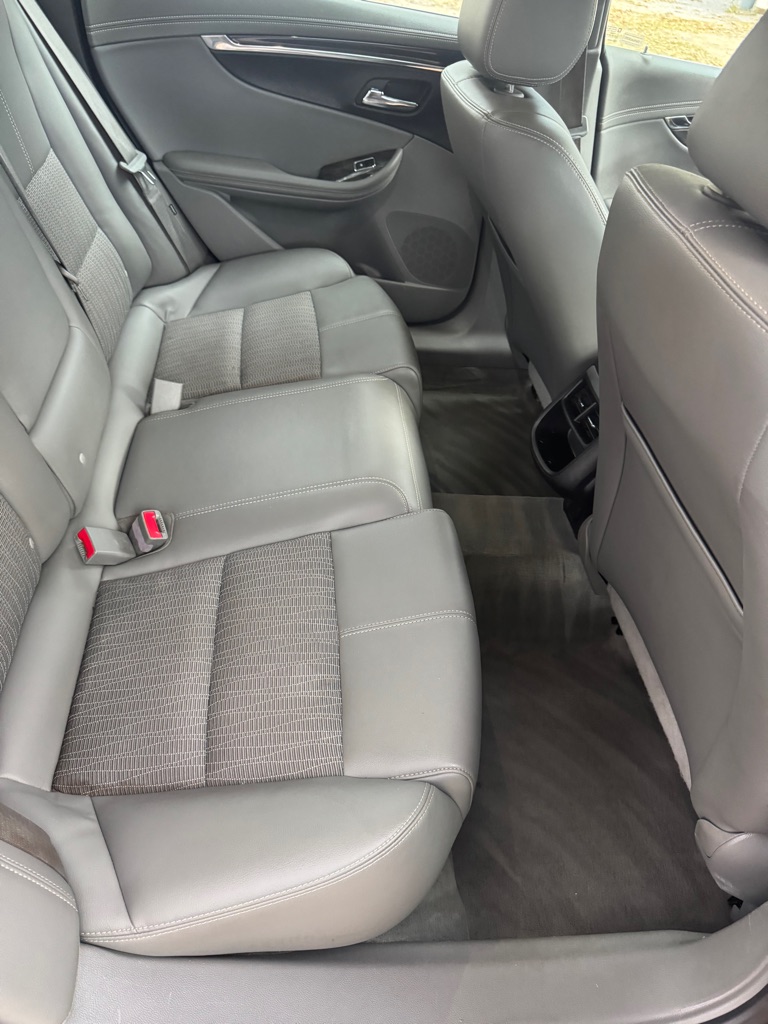 Photo 13 of this CHEVROLET IMPALA