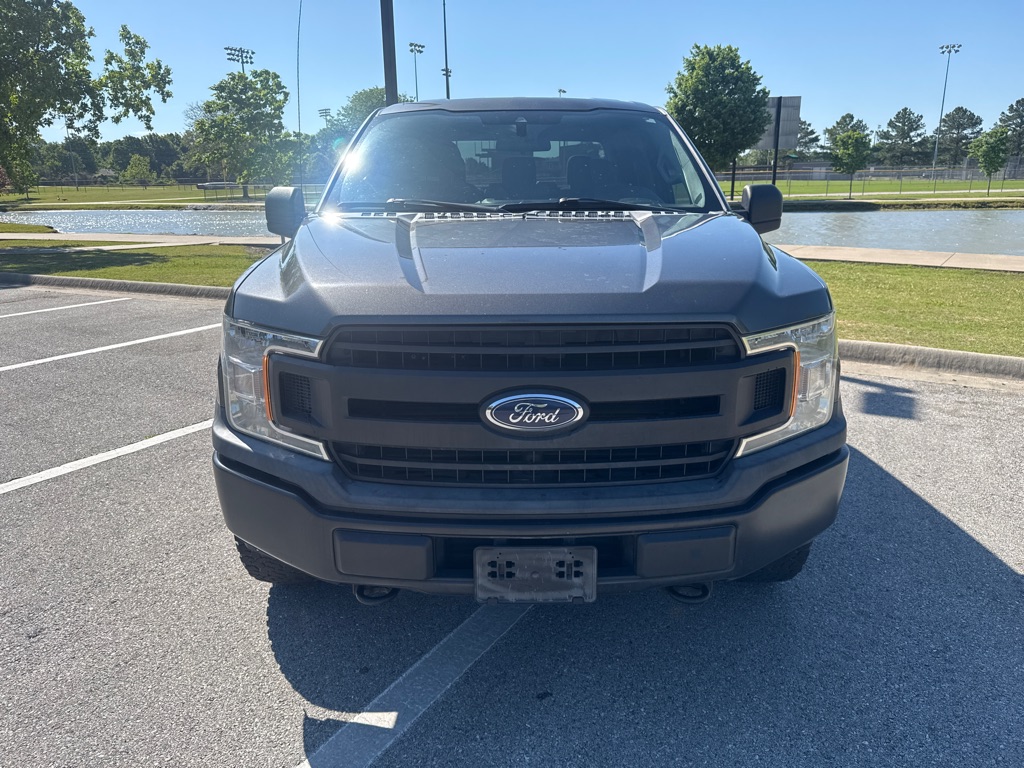 Photo 2 of this FORD F150