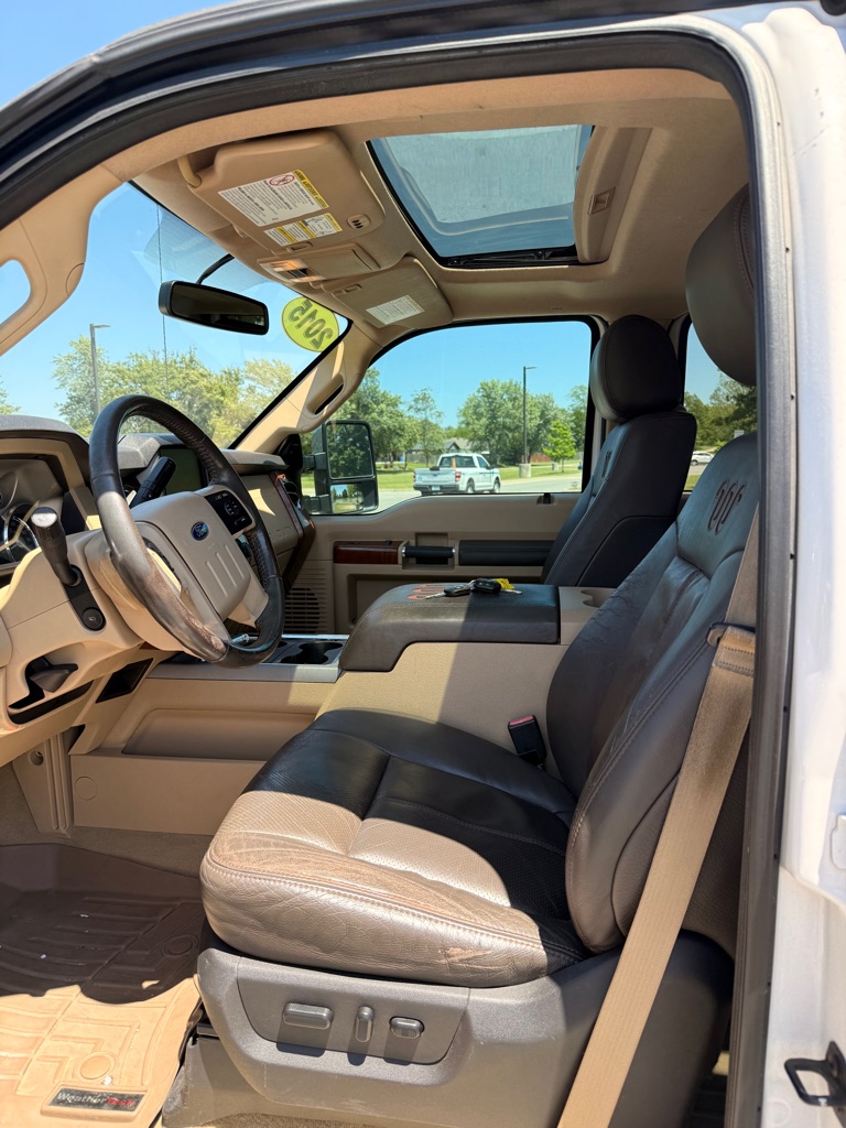 Photo 8 of this FORD F250
