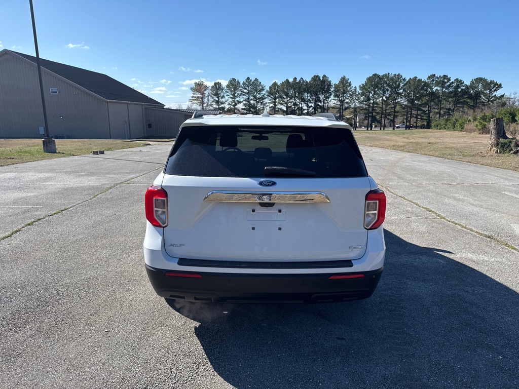 Photo 6 of this FORD EXPLORER