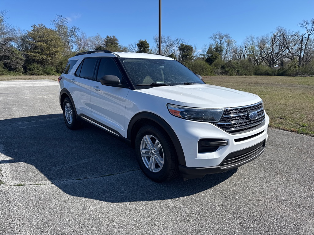 Photo 13 of this FORD EXPLORER