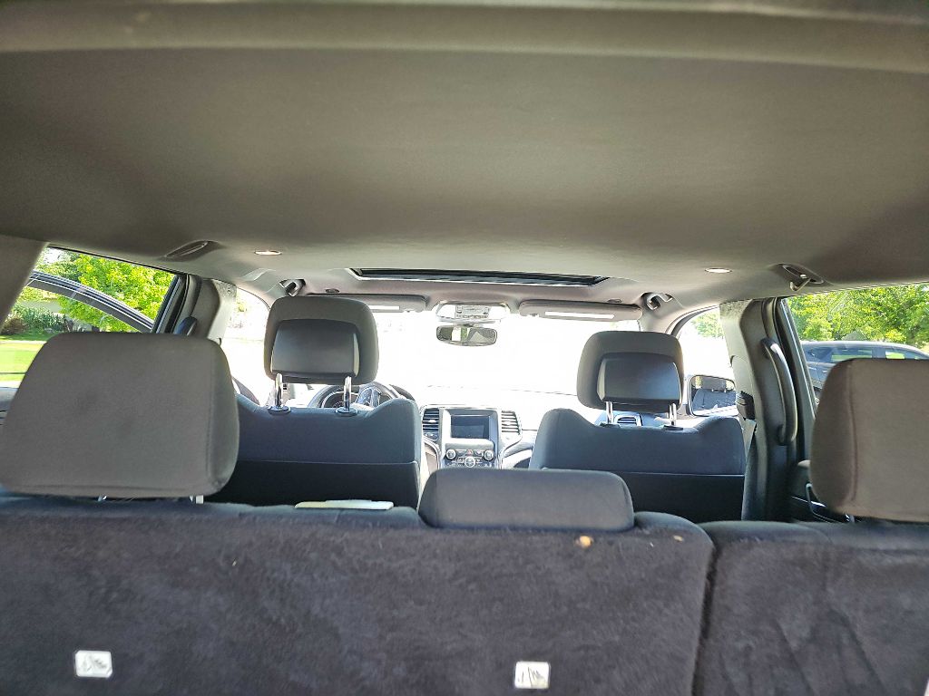 Photo 16 of this JEEP GRAND CHEROKEE