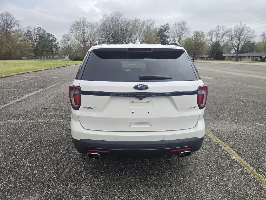 Photo 20 of this FORD EXPLORER