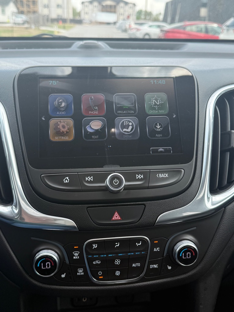 Photo 12 of this CHEVROLET EQUINOX