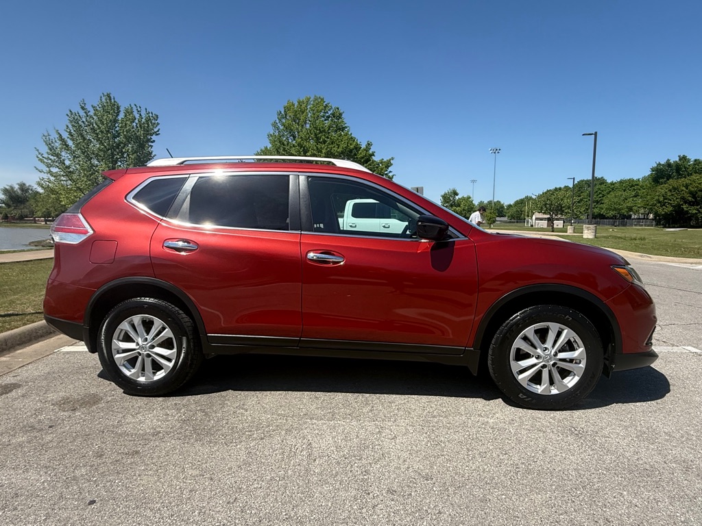 Photo 4 of this NISSAN ROGUE
