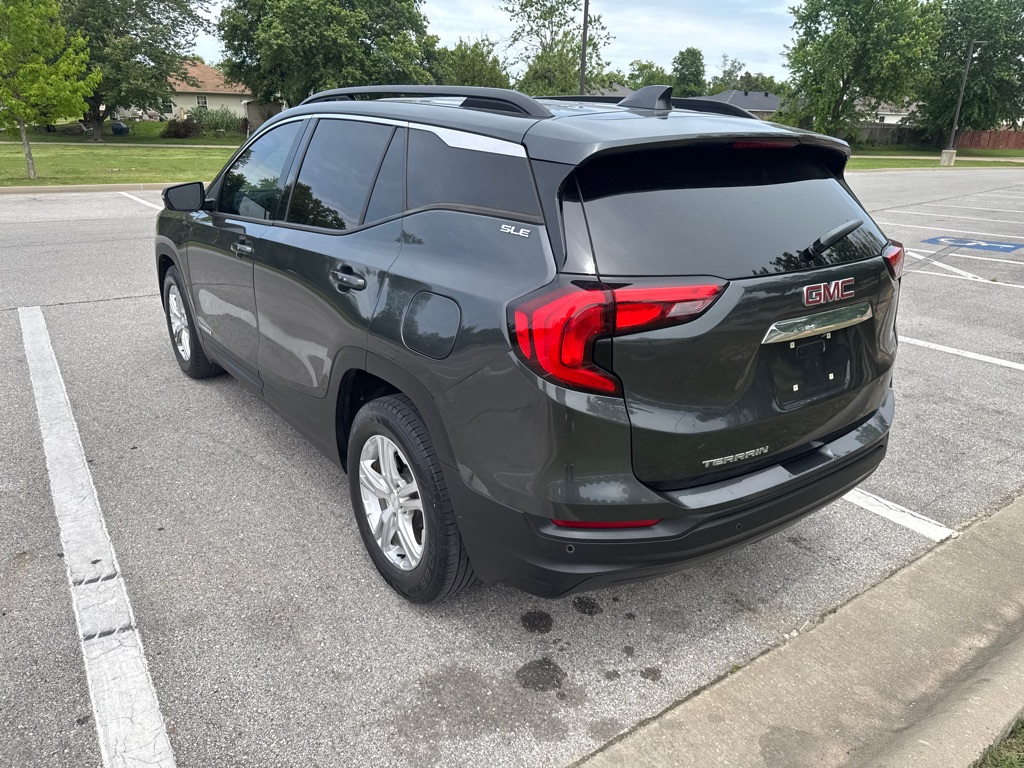 Photo 7 of this GMC TERRAIN