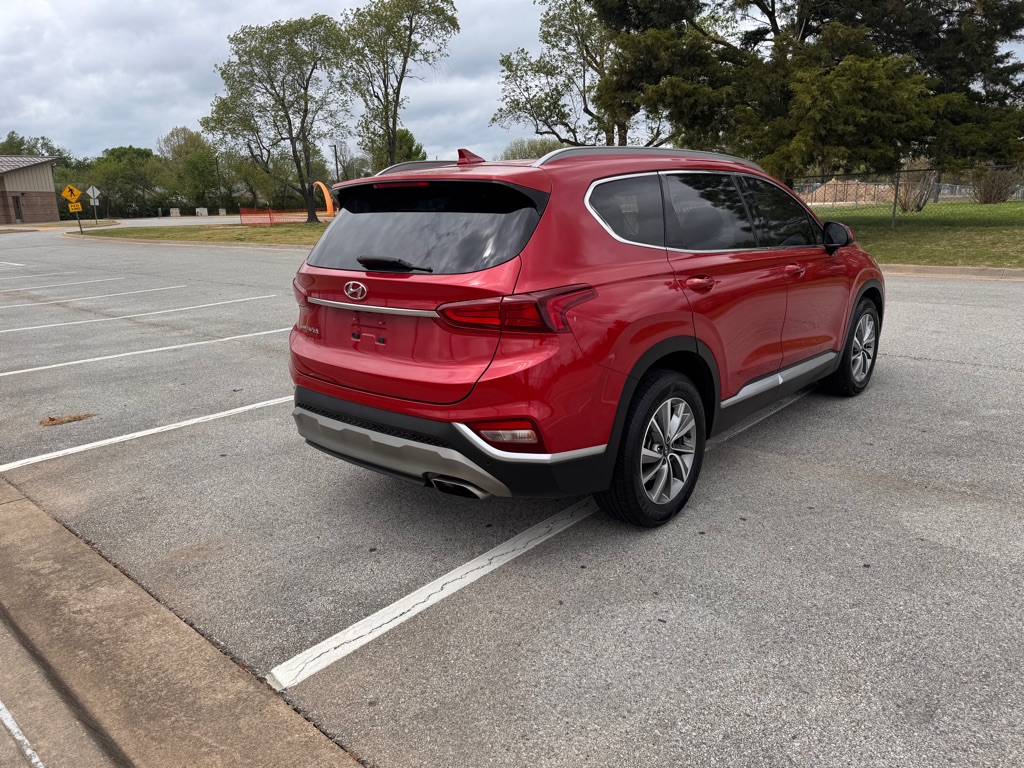 Photo 5 of this HYUNDAI SANTA FE
