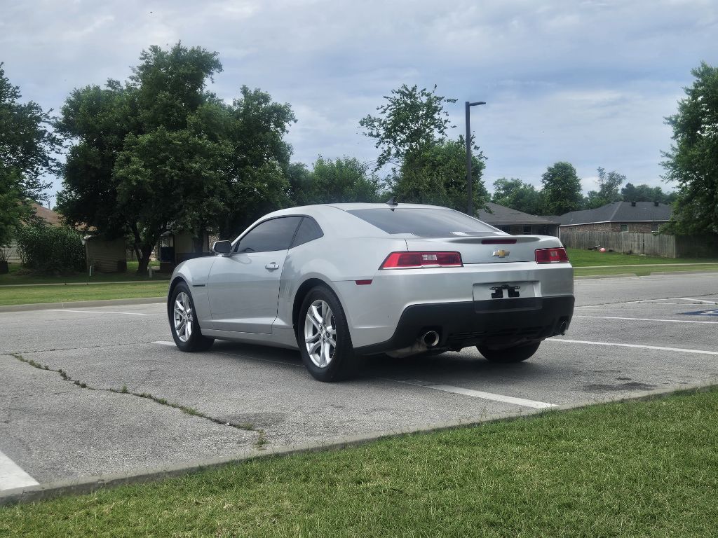 Photo 3 of this CHEVROLET CAMARO