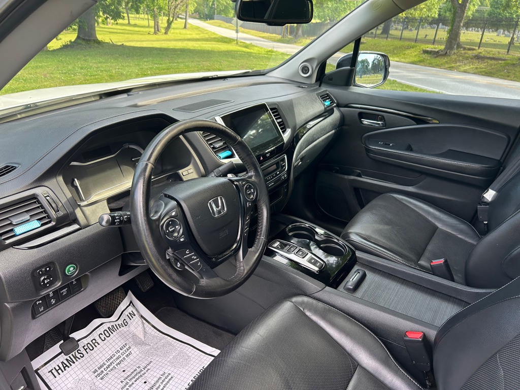 Photo 9 of this HONDA RIDGELINE