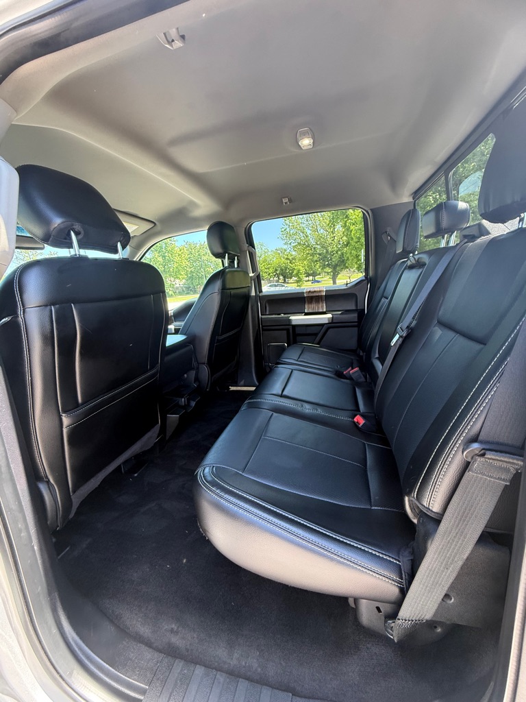 Photo 10 of this FORD F150