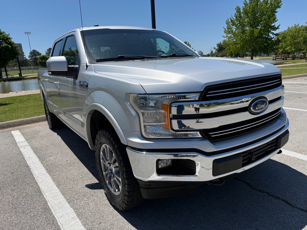 Photo 4 of this FORD F150