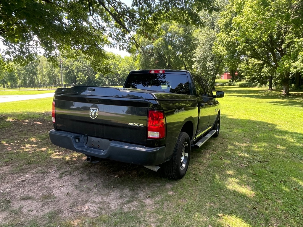 Photo 8 of this RAM 1500