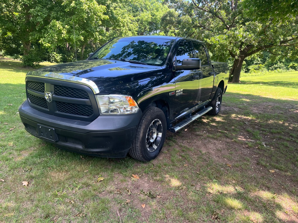 Photo 3 of this RAM 1500