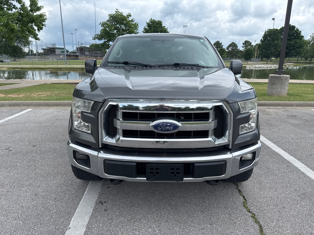 Photo 2 of this FORD F150