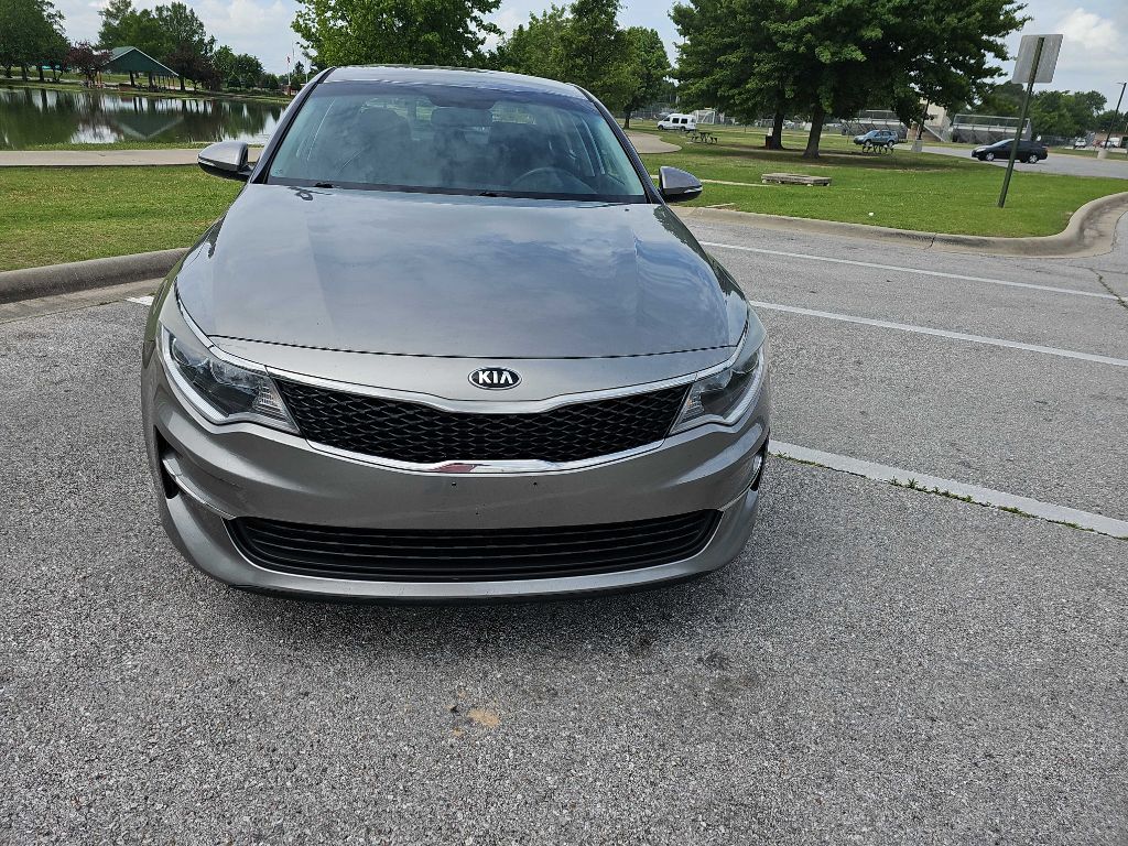 Photo 4 of this KIA OPTIMA