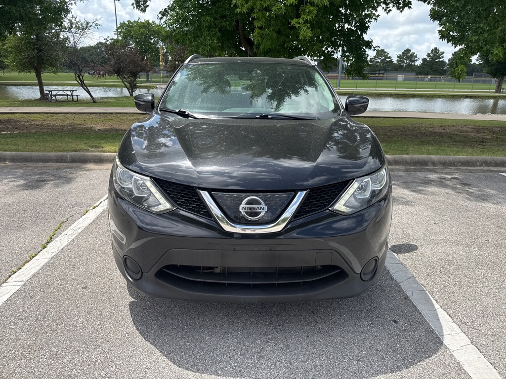Photo 2 of this NISSAN ROGUE SPORT