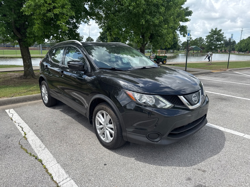 Photo 3 of this NISSAN ROGUE SPORT