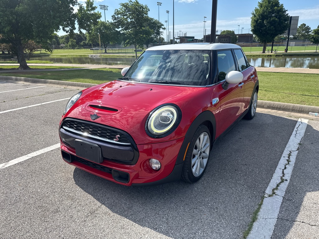 2019 MINI COOPER