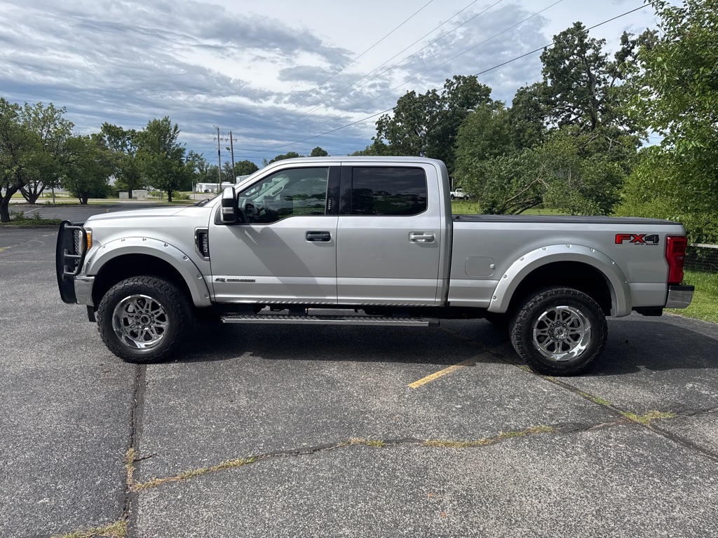 Photo 7 of this FORD F250
