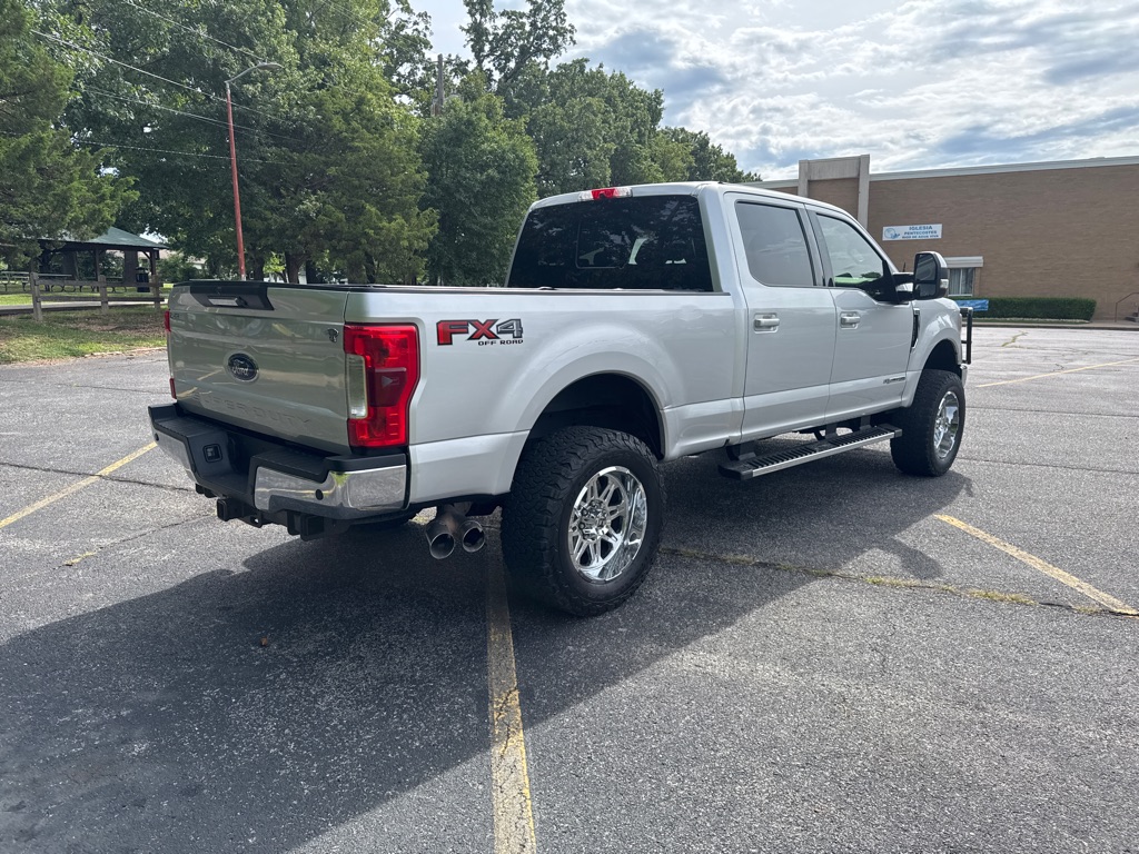 Photo 5 of this FORD F250