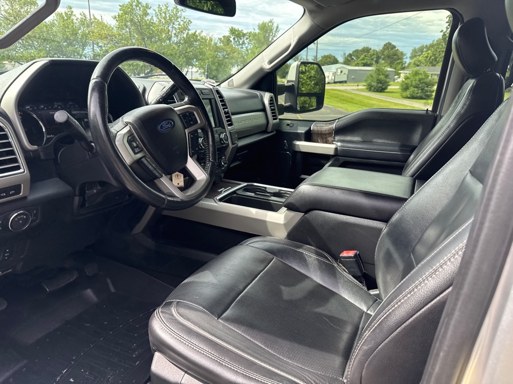 Photo 8 of this FORD F250