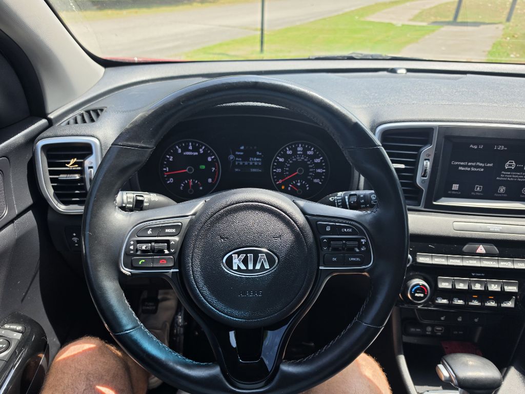 Photo 17 of this KIA SPORTAGE